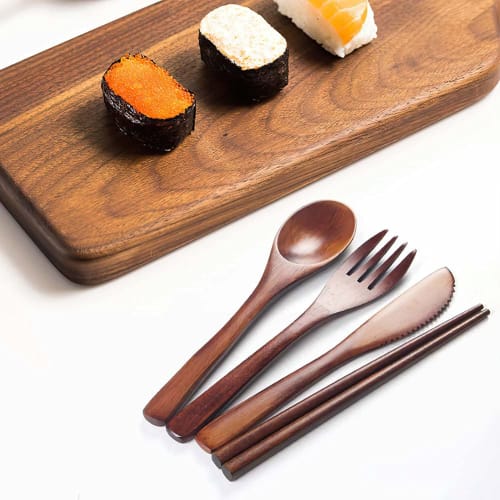 YFWOOD 5-Piece Cutlery Set: Fork, Spoon, Chopsticks, Knife, and Storage Bag, 16cm Long, Made of Natural Wood with Genuine Lacquer Finish, Lightweight,