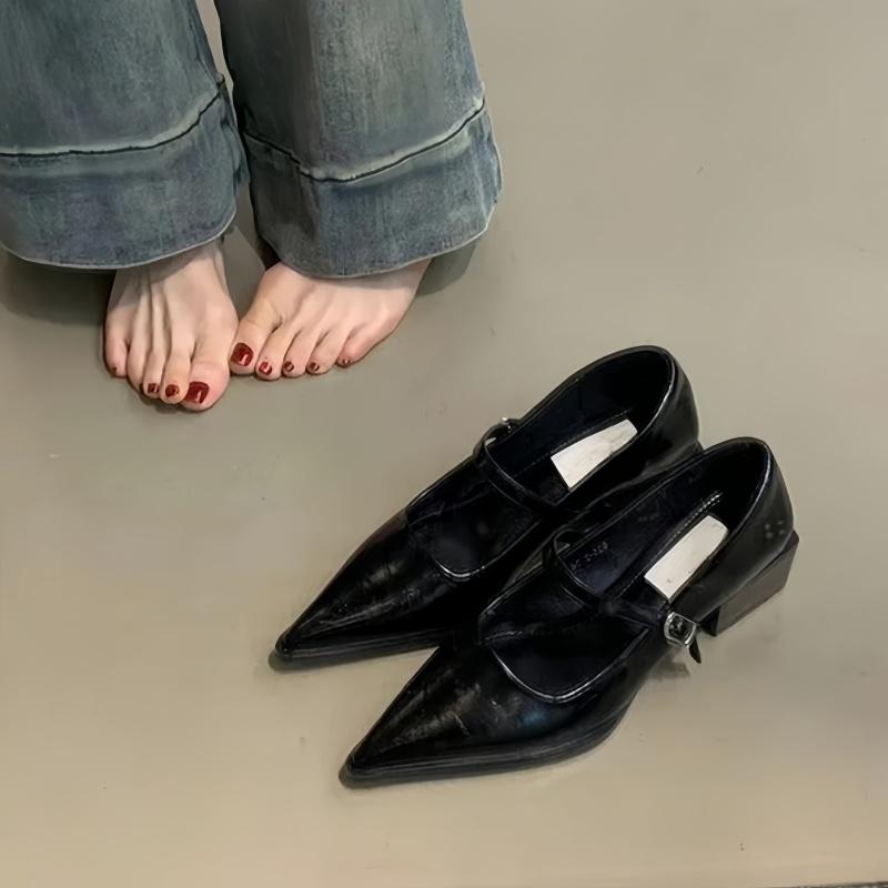 Fashion Elegant Versatile Women Pumps 2025 New Style Pointed Toe Mid Heels Shoes Fashion Outside Casual Buckle Comfy Women Shoes