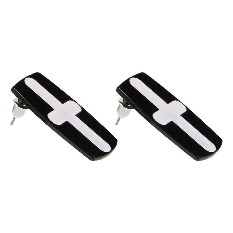 Tokyo Anime Avengers Peripheral Stud Earrings Cosplay Fashion Keychain Props