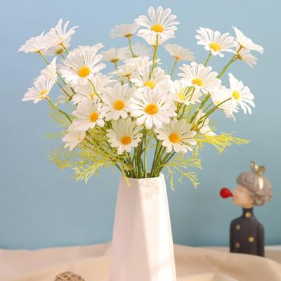 Künstliche Kamille Gänseblümchen Seidenblume für Heimdekoration und Fotografie Requisiten