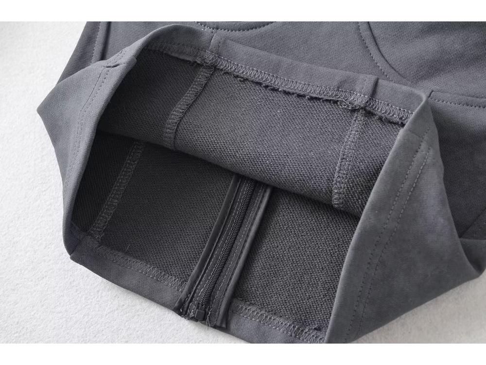 YPFF Trendy Women's Waist-Cinching Crop Top with Slimming Fishbone Waistband and Zipper Bandeau Design