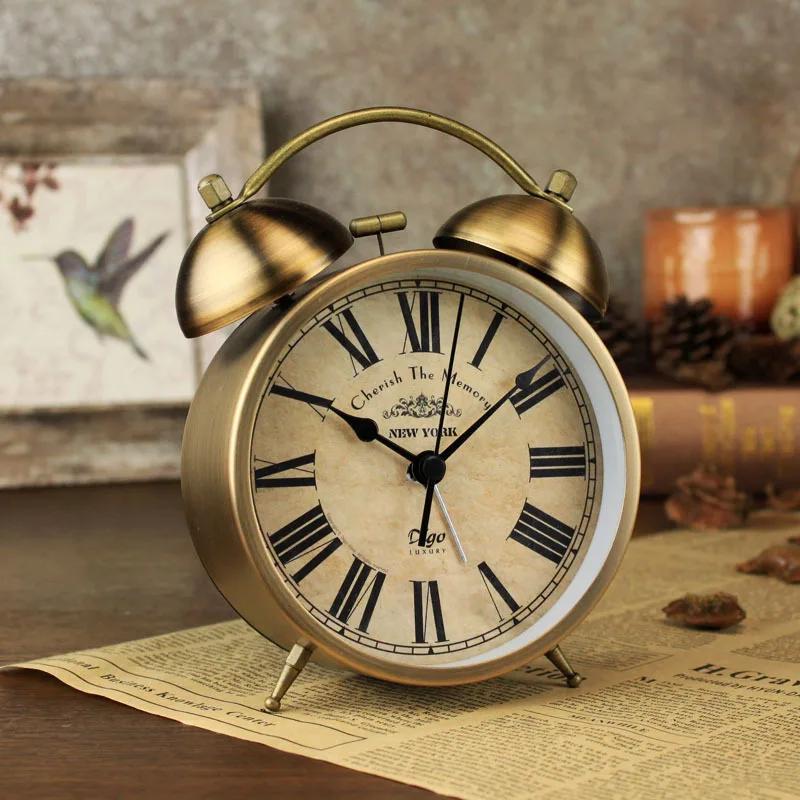 

Analog Alarm Clock Double Bell Retro Copper Metal 4-inch Super Ring Stone Battery Powered