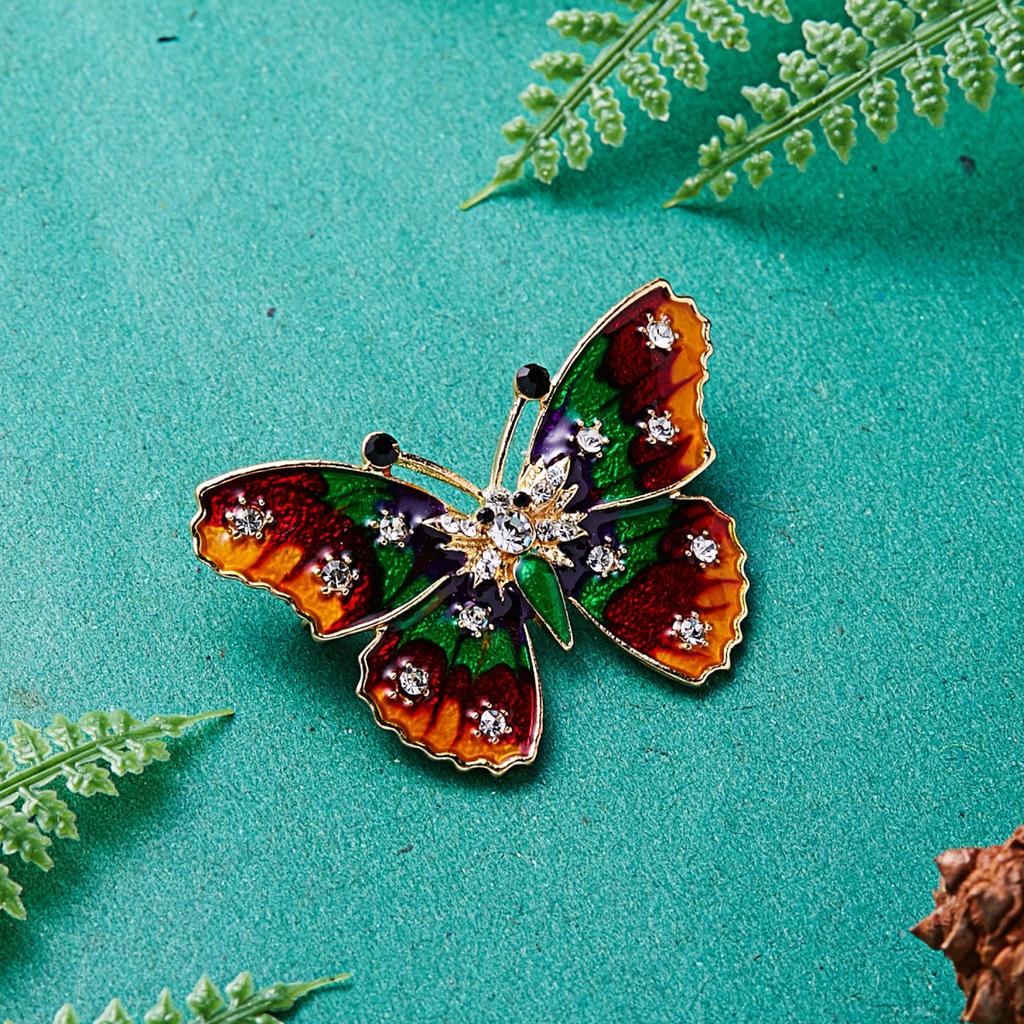 Exquisite Inlaid Rhinestone Butterfly Brooches For Women Men Vintage Lovely Flying Insect Butterfly Animal Enamel Pins Jewelry