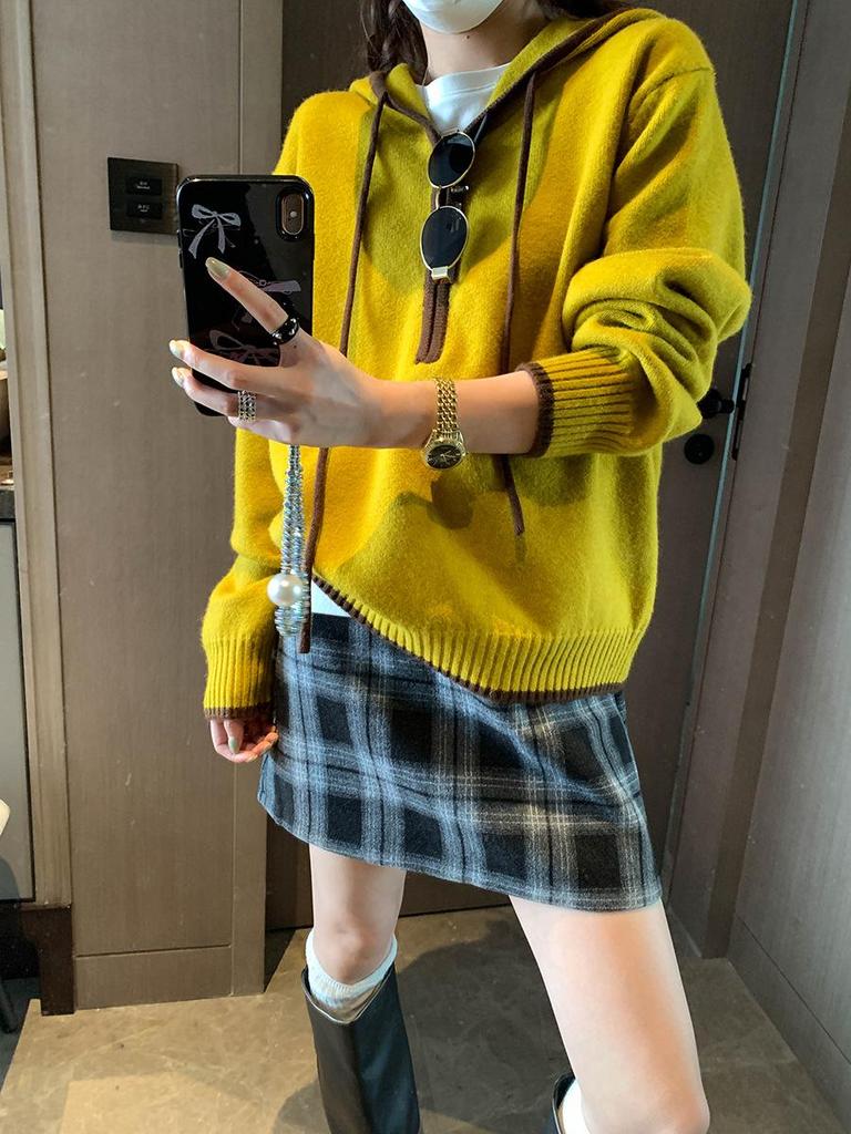 Moqie Retro Wool Plaid A-line Slimming Skirt MQ1000