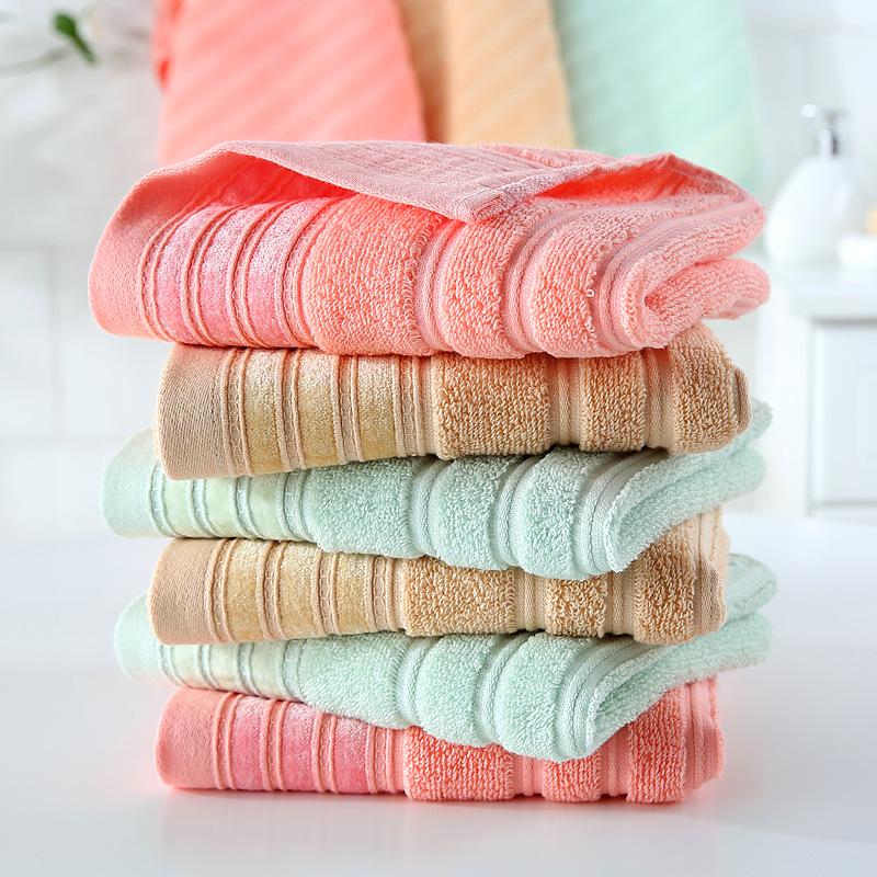 Polka Dot Pure Cotton Face Towel with Embroidered Logo – Gift Item