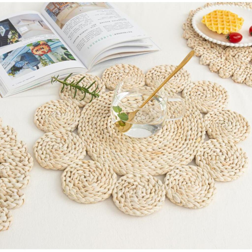 Round Woven Placemat 15 Inch Braided Straw Table Mat for Dining Table Farmhouse Home Decor