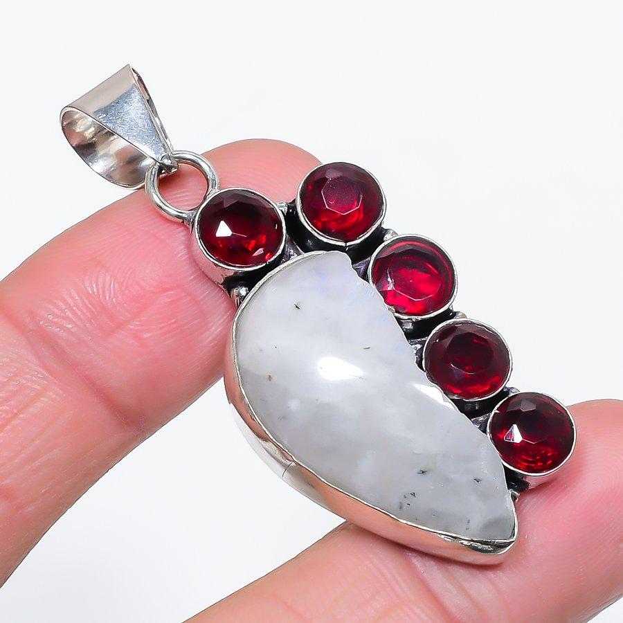 

Natural Moonstone Rough, Garnet 925 Sterling Silver Jewelry Pendant 2.21 k5r23