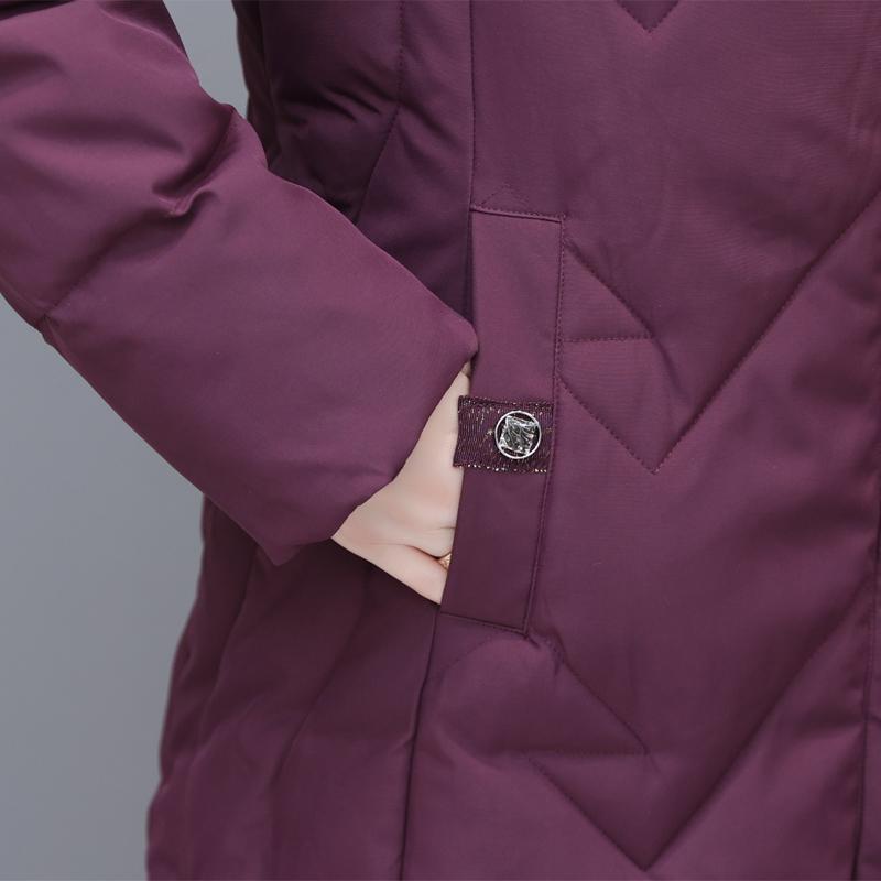 Velká velikost XL-6XL Dámské zimní vycpané kabáty středního věku s kapucí Ležérní Silné teplé zimní bundy Žena Elegantní dlouhé parky