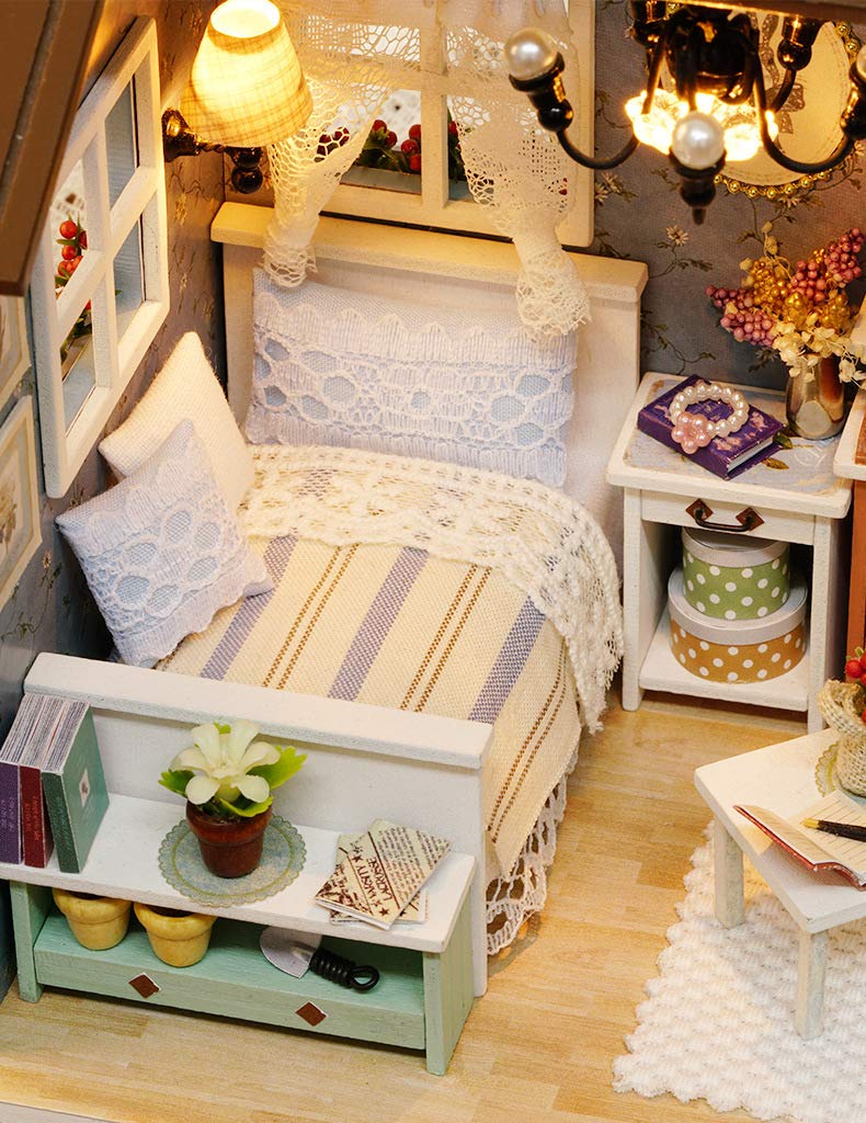 Dollhouse making kit, DIY kit, craft set, blue room, miniature, dog, flowers, bed.