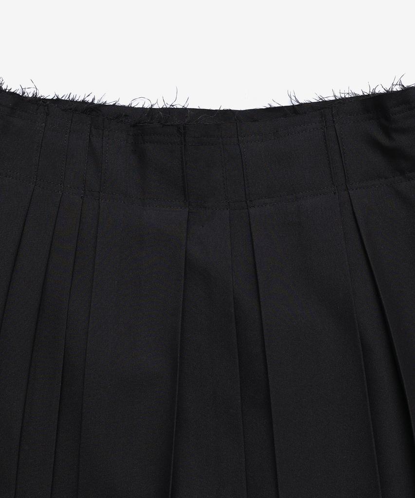 Moseullu Unbalanced Pleats Skirt (Black)