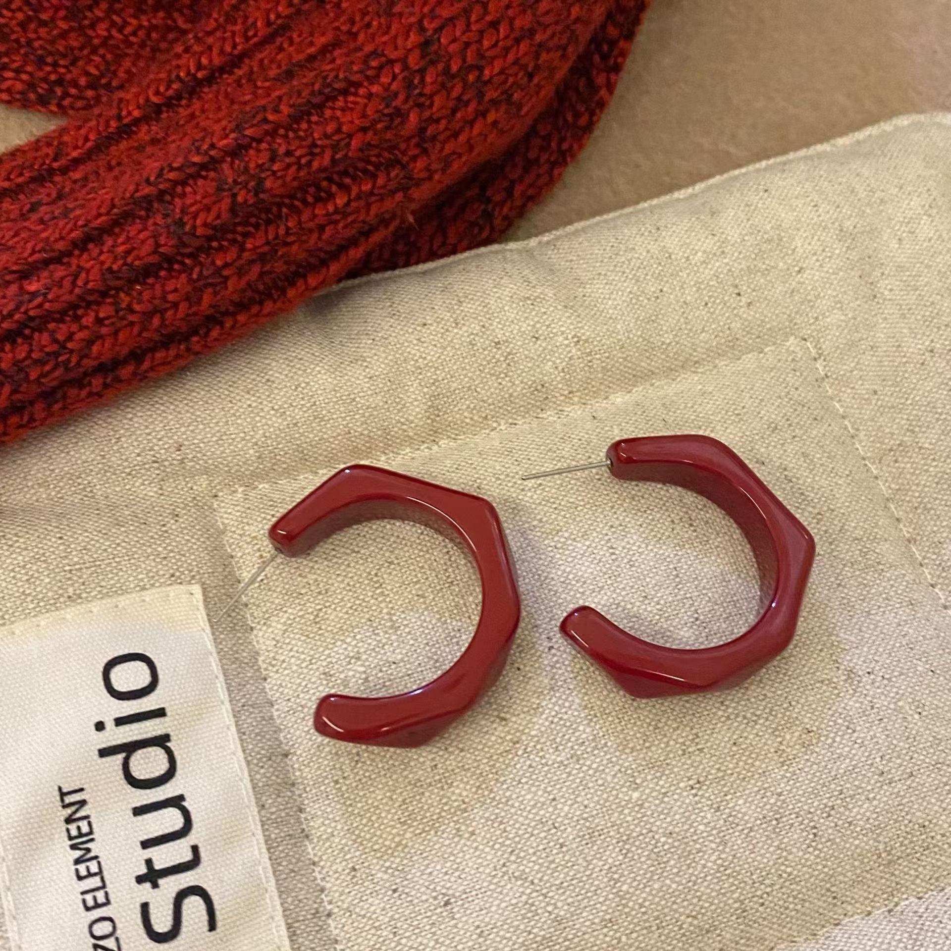 

Серьги из смолы во французском стиле, женские уникальные преувеличенные круглые серьги, винтажные украшения для ушей высокого класса красный