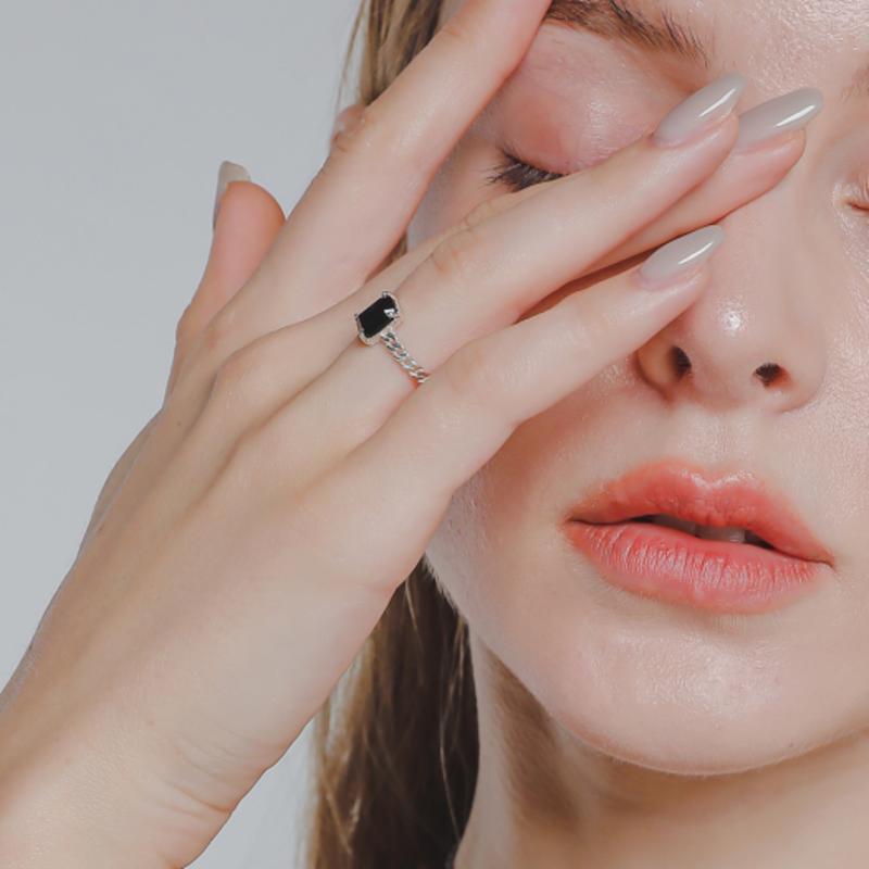 J.Lauren Silver Onyx Square Chain Ring R0623