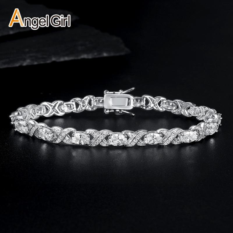 Four-prong setting zircon tennis bracelet - egg-shaped hand jewelry, fashion design