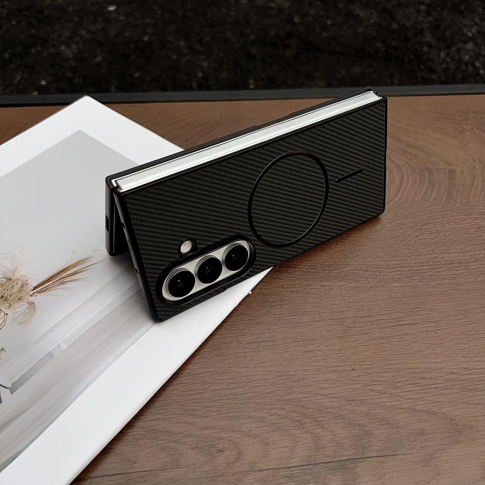 Ultra cienkie magnetyczne etui z włókna węglowego dla Samsung ZFold 7 Fold6 Fold5 Fold4 Fold3 5G Odporna na wstrząsy osłona ochronna dla Fold 7