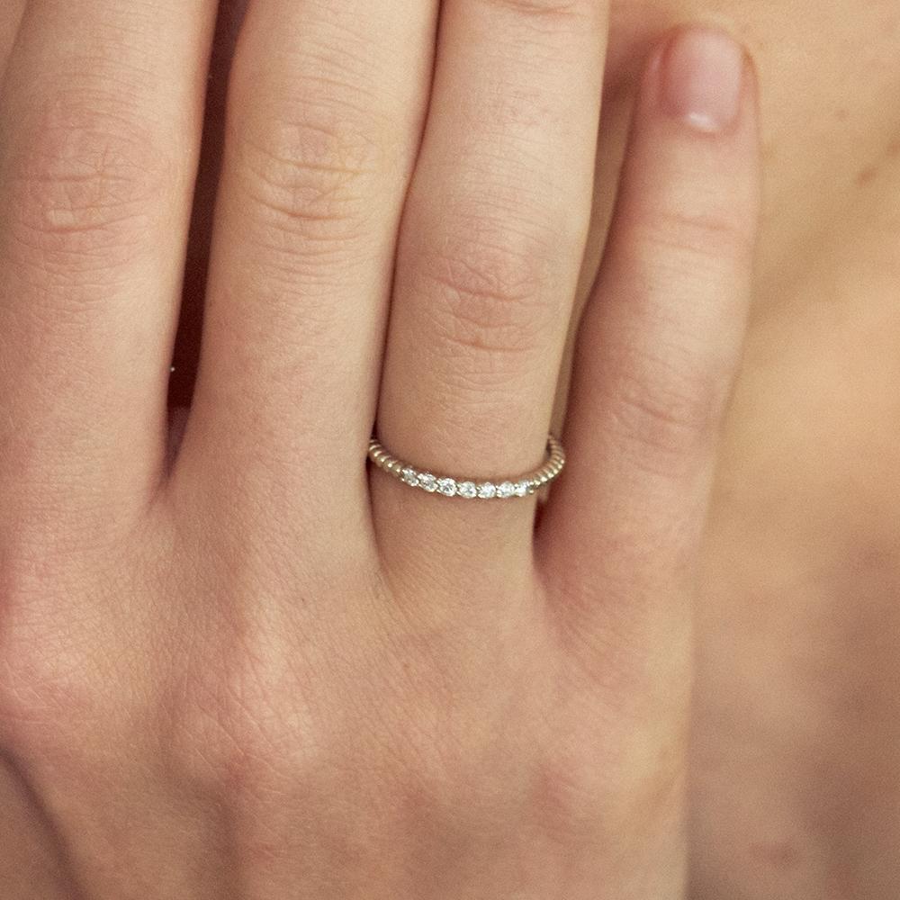 Lunne 14K Seven Diamond Pavé Line Ball Ring (14K Gold) Lcr06 (B Type)