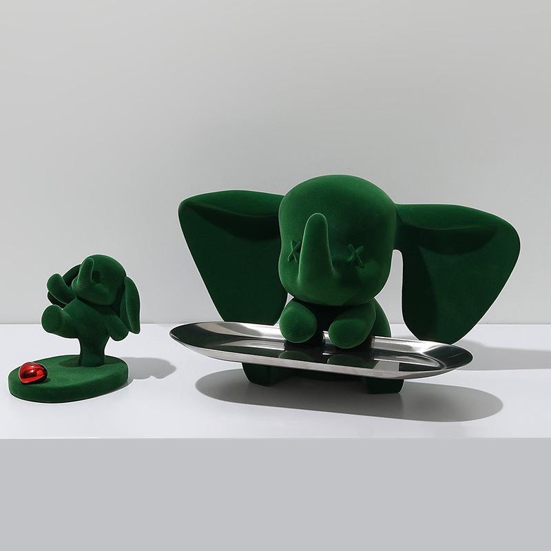 Creative Light Luxury Dumbo Mobile Phone Holder Desktop Ornaments Decoration Office Goodies Cute High-value Gifts