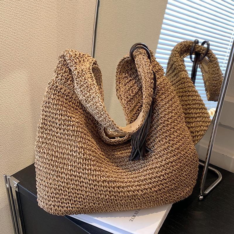 Fashion niche design large-capacity straw beach bag simple leisure literary sense lazy style shoulder women's bag