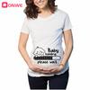 T-shirt Stampata da Donna Incinta 'Baby Girl Loading' Maglietta a Maniche Corte da Mamma Annuncio Gravidanza Top Tee