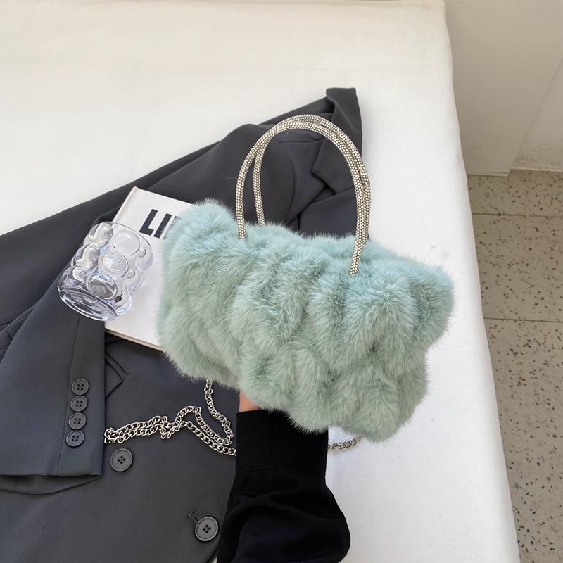 

Женская сумка через плечо из искусственного меха, плюшевая, новая сумка через плечо, роскошные модные вечерние сумки