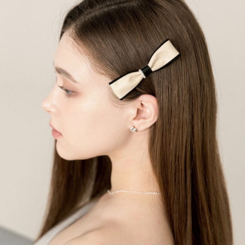 LILYKORI Beige Tiny Pearl Hair Pin