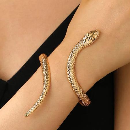 

Metallic Irregular Cuff Bangle Women Feather Geometric Exaggerated Open Bracelet Minimalist Stylish Party Jewelry Accessories