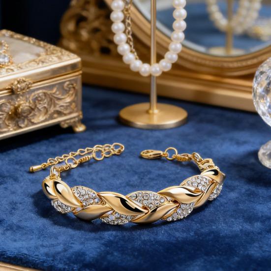 Leaves Bracelet Rhinestone Inlaid Bracelet Sparkling Leaf Design Link Bracelet Women Jewelry for Parties Dates Gift Ideas