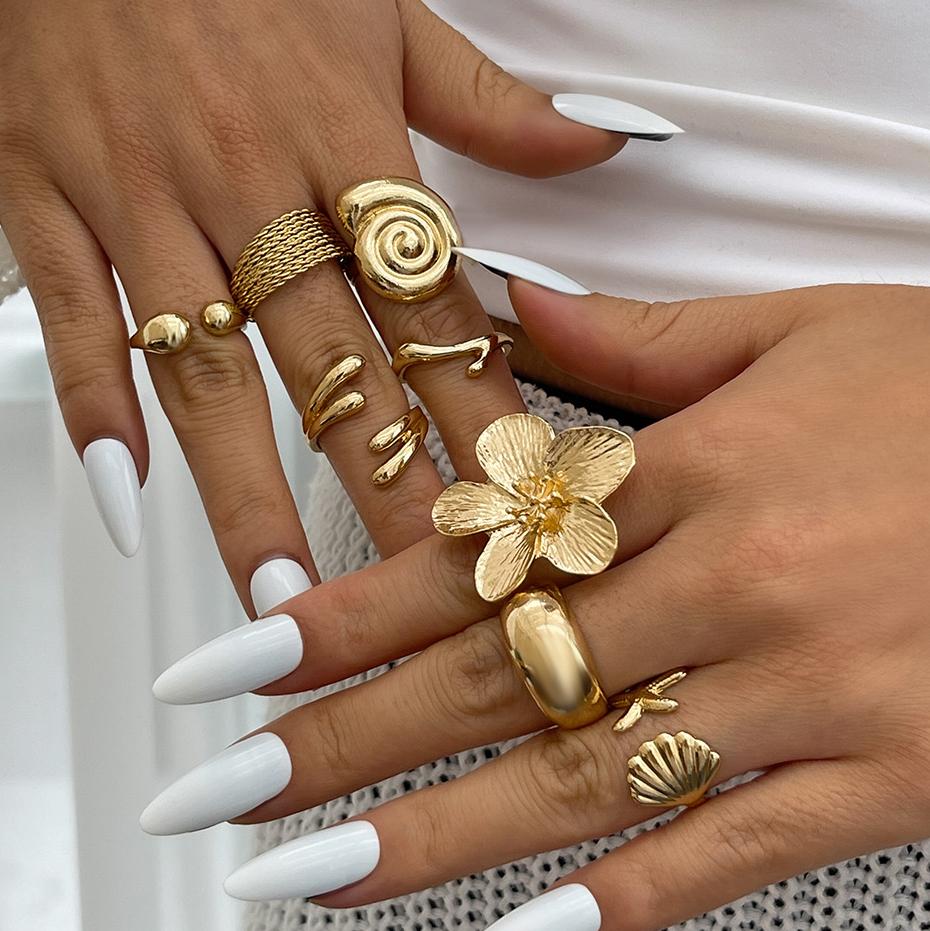 

8Pcs/Set Vintage Metal Petal Flower Rings for Women Water Drop Sun Open Rings Vintage Gold Copper Color Open Knuckle Joint Ring