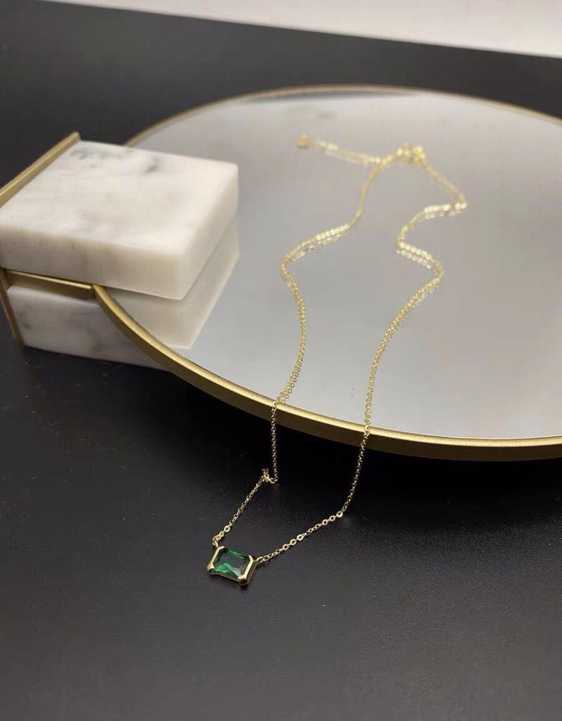 2023 High-End Fashion: Gold-Plated S925 Sterling Silver Green Zircon Choker Necklace for Women