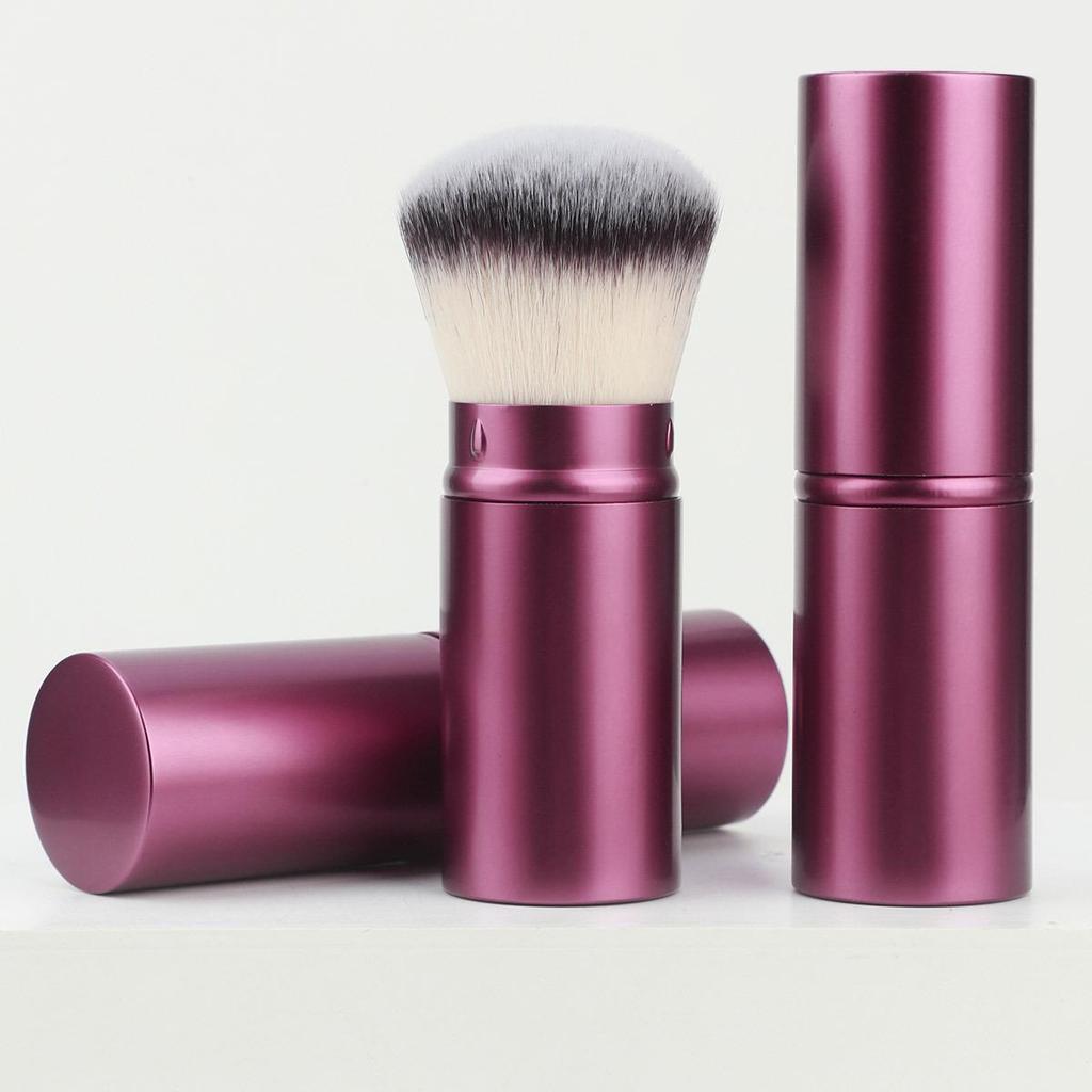 Retractable Travel Makeup Brush: Portable Blush & Powder Tool