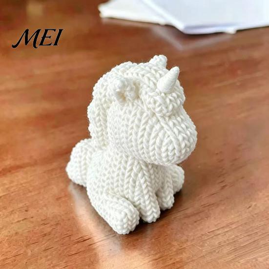 Compact Desktop Figurines 3D Printed Unicorn Figurine with Knitted Texture, Cute Modern Storage Rack Accents Animal Statue, Creative Ornament for Home