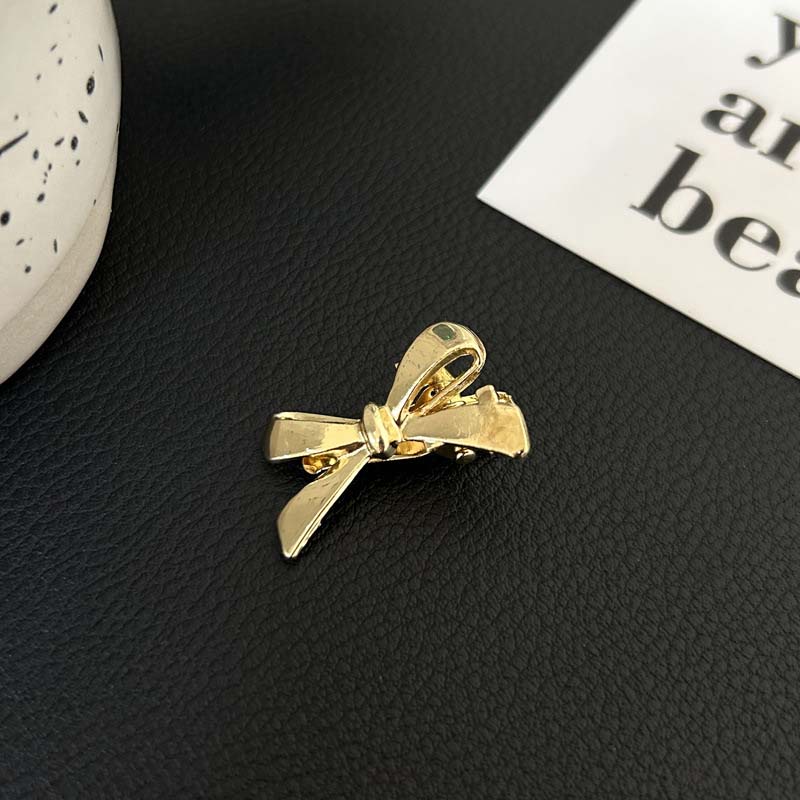 

Корейская металлическая заколка-бант для волос для женщин, милая, крутая, серебристого цвета, маленькая боковая заколка, заколка-уточка, головной убор, аксессуары для волос