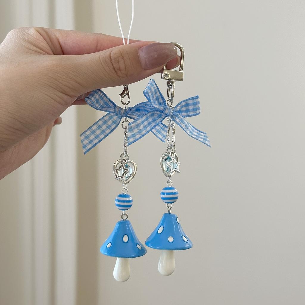 Cute Beaded Keychain Fade-Resistant Celestial Charm Keychain Sun Moon Star Keychain Unique Phone Lanyard Key Ring For Bag