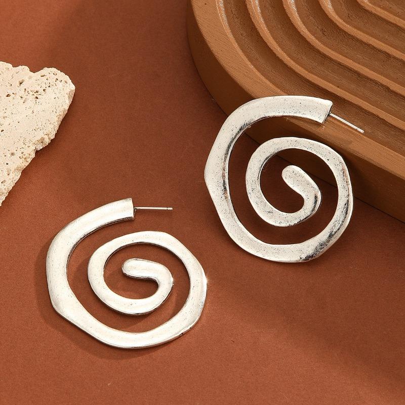 Bohemian Irregular Earrings, New Retro Exaggerated Jewelry, High-end Design Spiral Earrings.