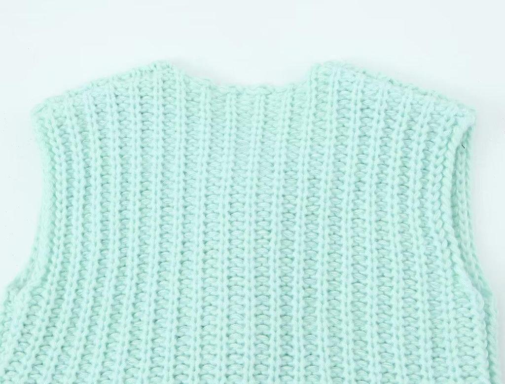 Women's Pocket Sleeveless Knitted Vest – 13 Colors, European & American Style, 2024 Spring & Autumn Collection