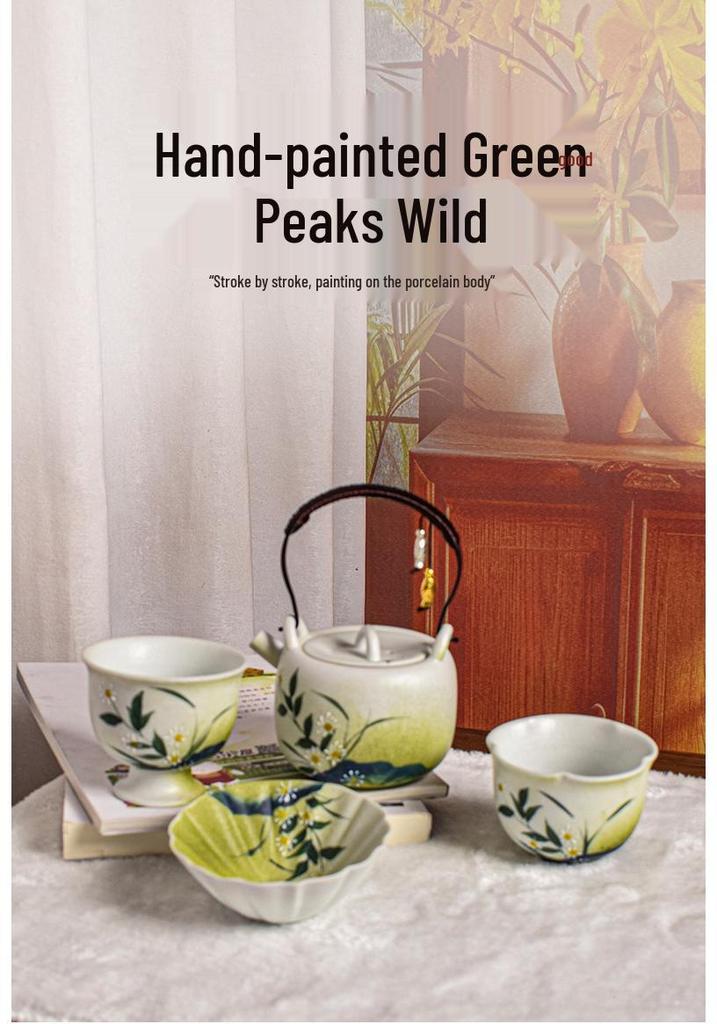 Luxury Hand-Painted Ceramic Gaiwan & Tea Tasting Cup Set for Women