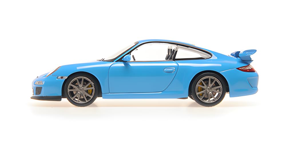 Minichamps 400068025 Porsche 911 GT3 Blue Sports Car 2009 Scale Model Car 1/43