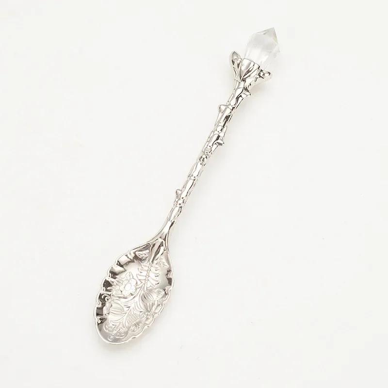 Vintage Carved Crystal Head Pattern Alloy Leaf Spoon Nordic Creative Mug Coffee Ice Cream Spoon