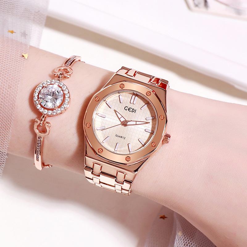 Fashion Atmospheric Steel Belt Women'S Watch With Casual Waterproof Quartz Watch