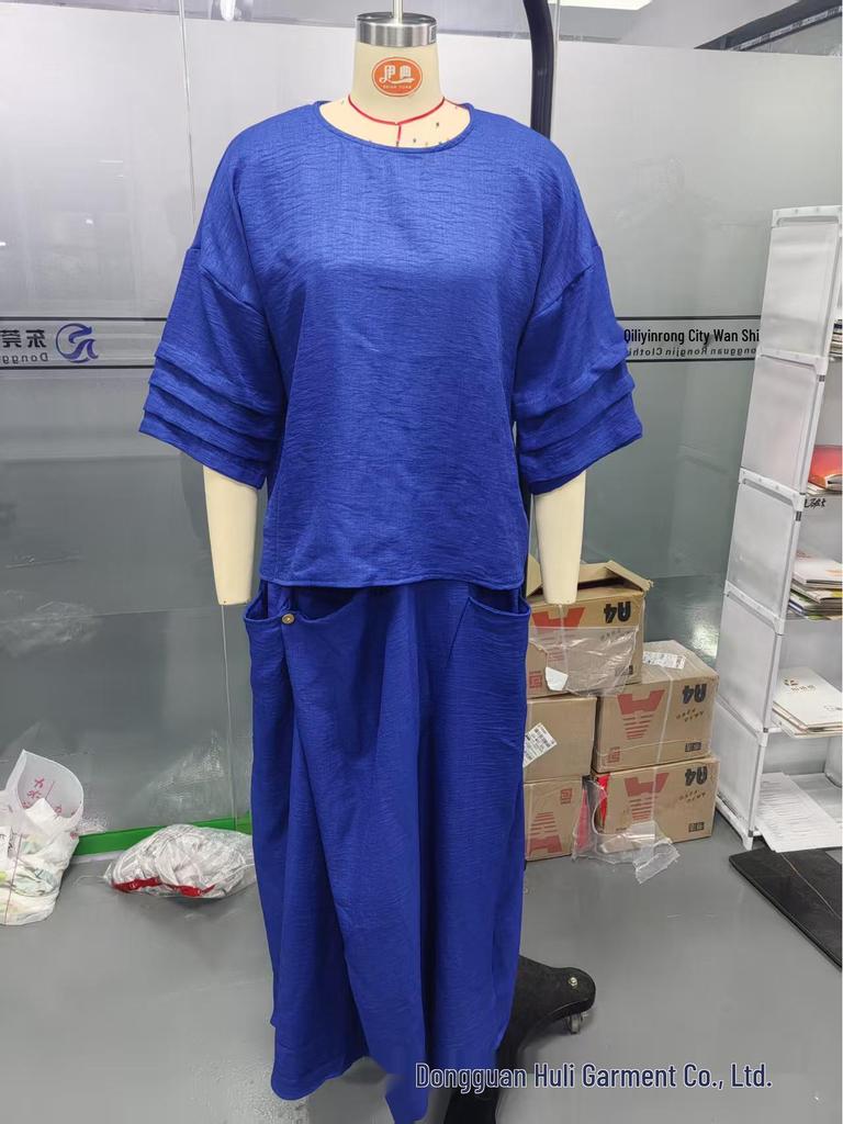 2025 Euro-American Style Solid Color Casual Two-Piece Set: Crew Neck Top & Mid-Waist Pocket Pants