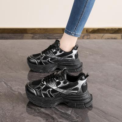Daddy Shoes 22 Herbst Neue atmungsaktive Mesh-Schuhe dicke Sohlen erhöhen die Höhe lässige Lauf-Sportschuhe Trend