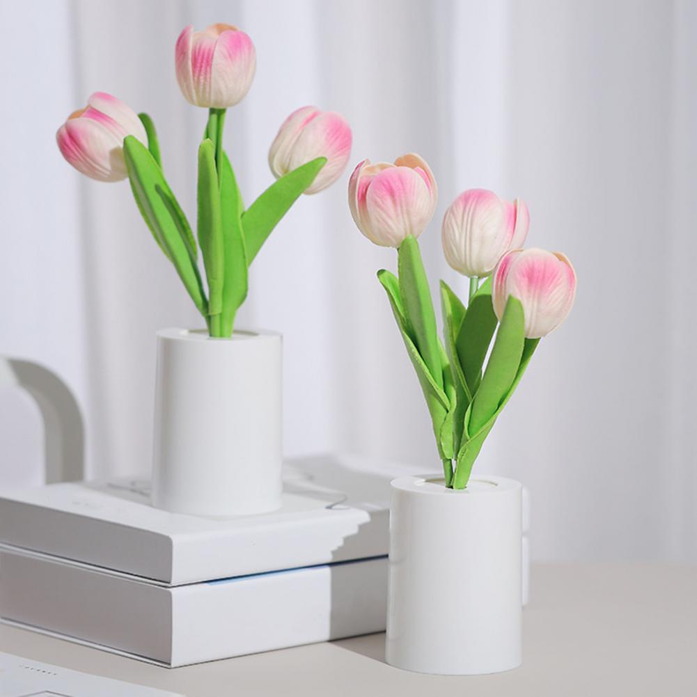 Large Tulip Night Light Realistic Floral LED Bedside Lamp Battery-Powered Light for Bedroom Desk Decor Warm Glow Home Decoration