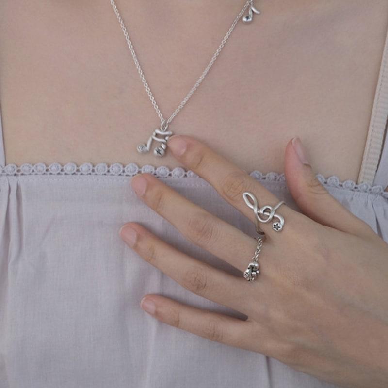 reinheart Star Clef ring