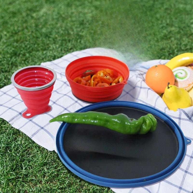 NuFeng Outdoor Folding Camping Dinnerware Set