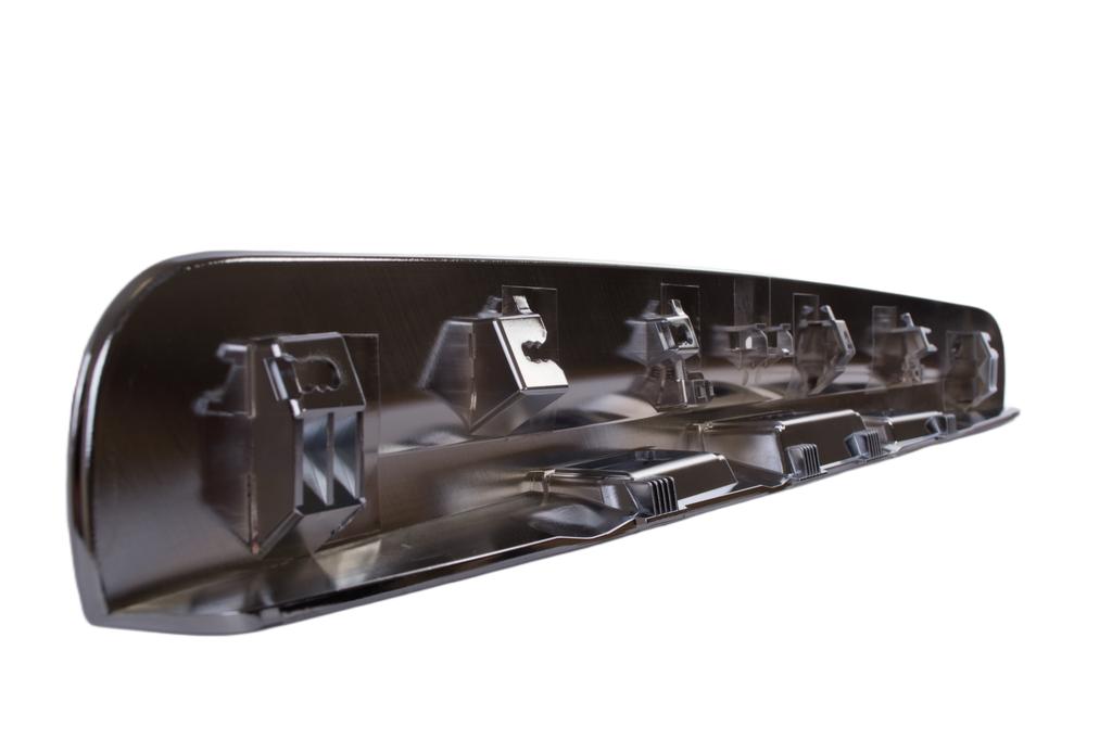 Nissan Qashqai J10 06-13 Tailgate Chrome Strip with Slot for Smart Key, Version Without Cutout for Rear View Camera
