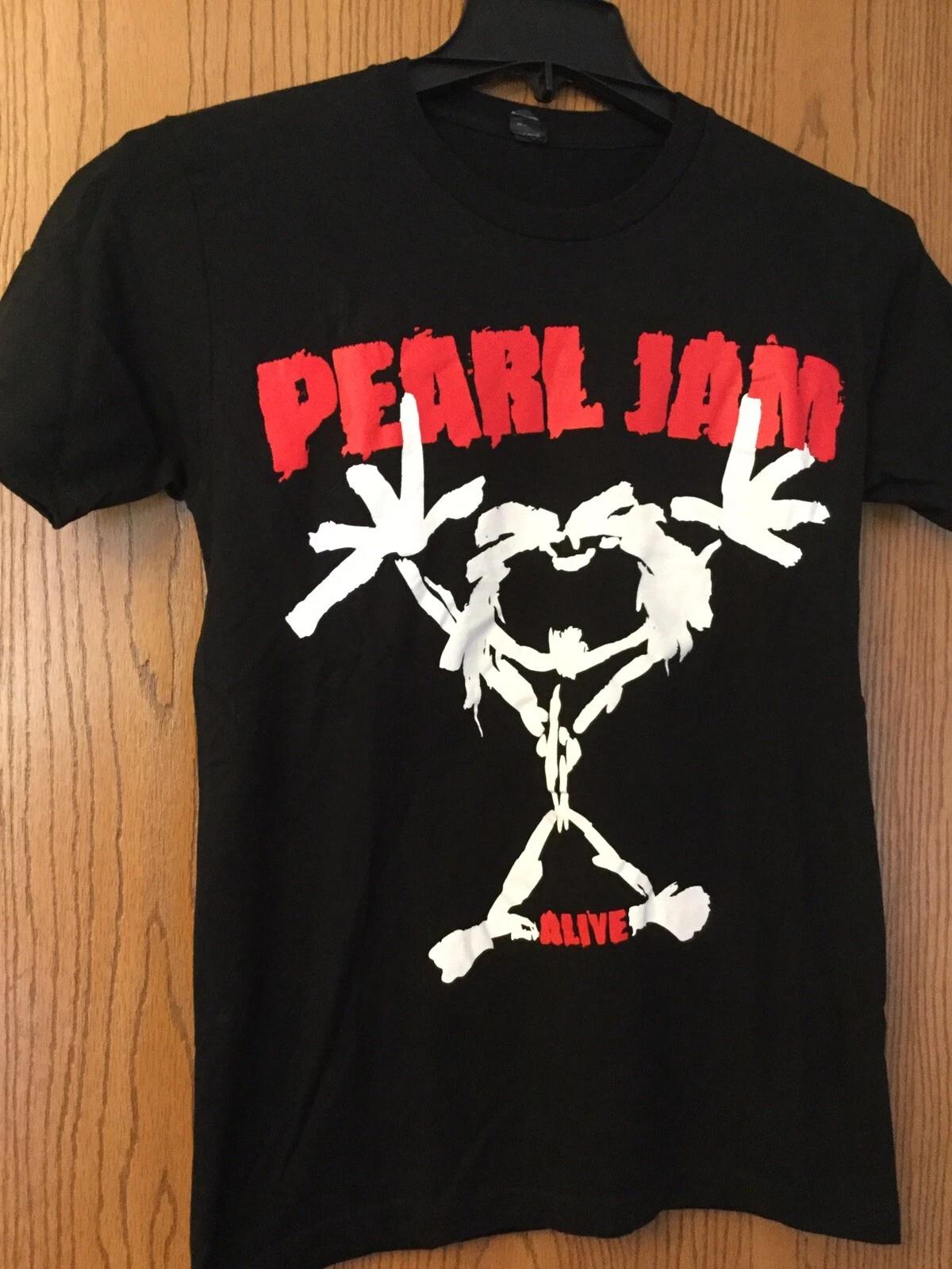 Pearl Jam. “Alive”. Black Shirt. S. S