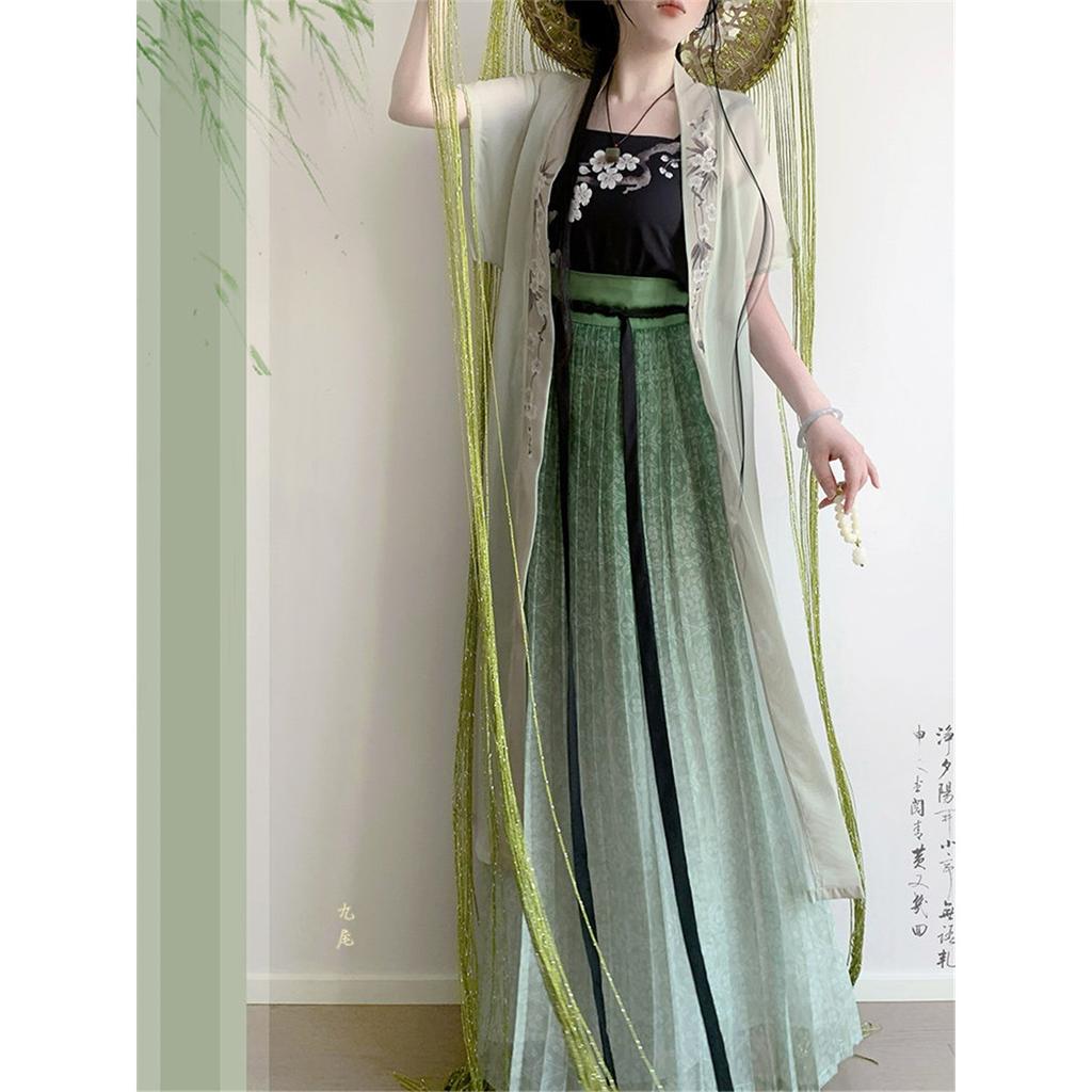 Chinese Song Dynasty Style Hanfu For Women Short-sleeved Waist-length Pleated Skirt Daily Commuting Suit