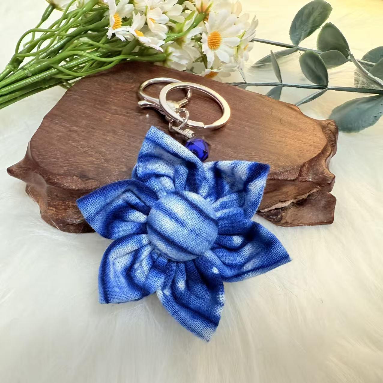 

Yunnan Dali Ethnic Blue Tie-Dye Double-sided Flower Tassel Keychain Ornament
