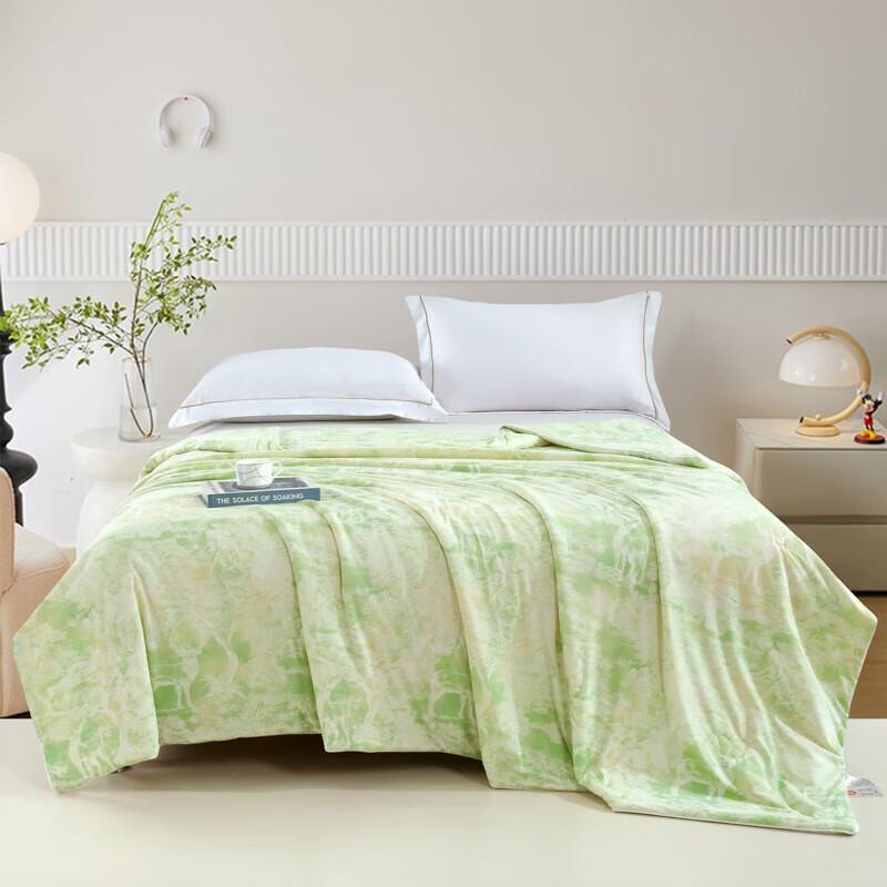 

JUNXINGAZHENXIN Ice Silk Cooling Summer Duvet