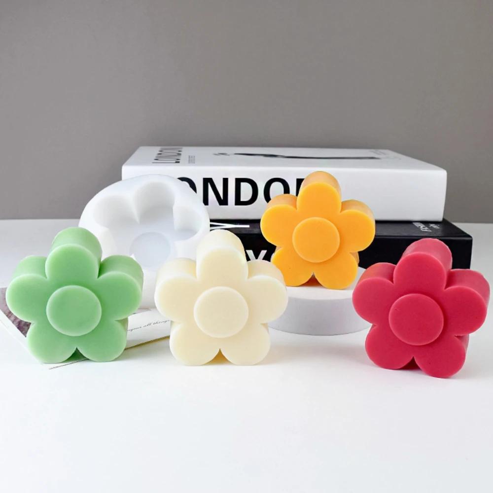 Cartoon Flower Chocolate Silicone Moulds Simple Mousse Biscuit Molds Birthday Cake Decor Plant Candles Soap Valentine's Day Gift