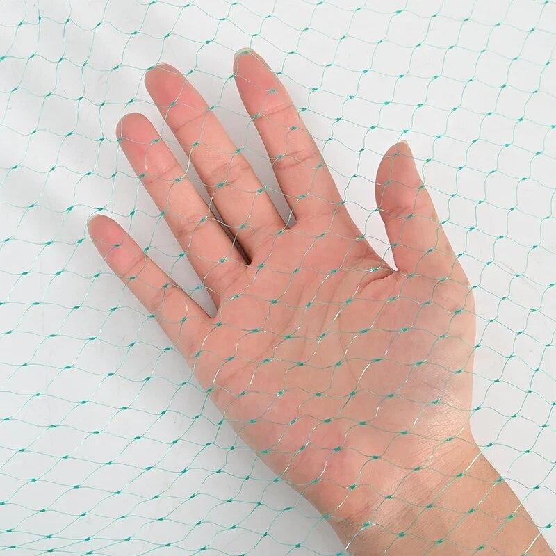 Garden Netting Green Woven Mesh Protect Plants Fruits Flowers Trees Stretch Fencing Durable Net Stops Birds Deer Animals